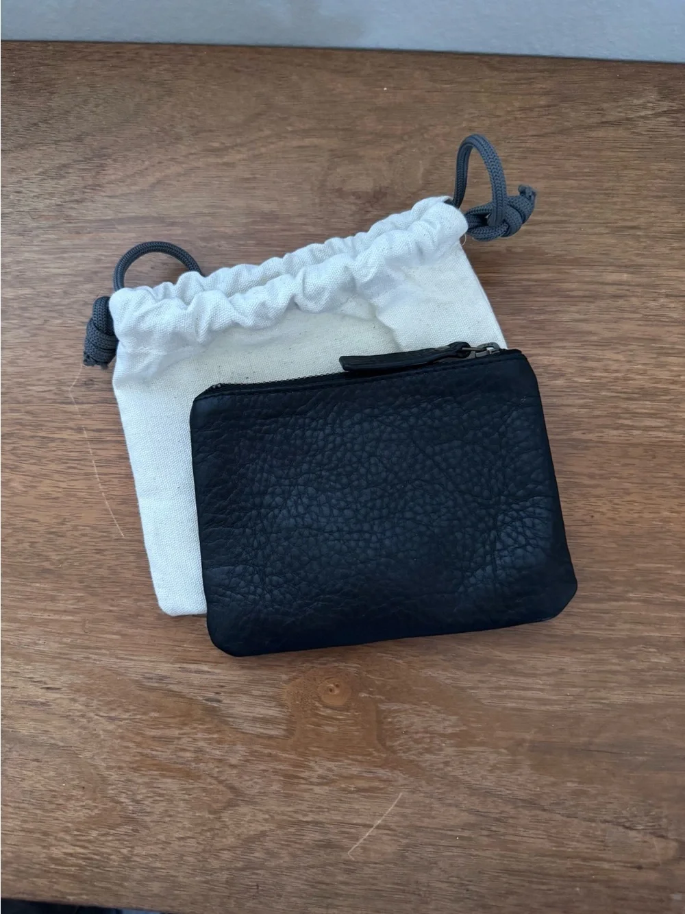 Duluth Trading Co. Black Pebble 100% Leather Lifetime Zipper Pouch with Dust Bag